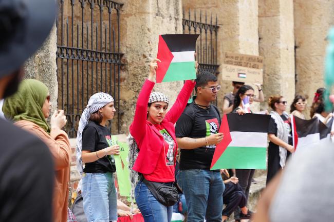 Demonstrators gather in Parque Colón, Santo Domingo, in solidarity with the people of Palestine, June 1, 2024. (Guillermo Casado)