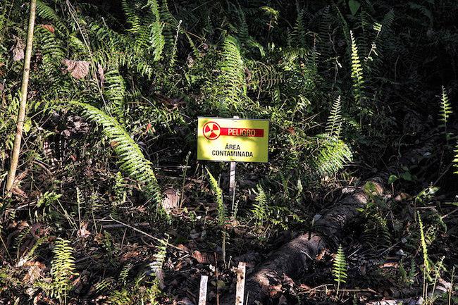 Toxic waste pools in the Ecuadorian Amazon. (flickr/Cancillería del Ecuador)