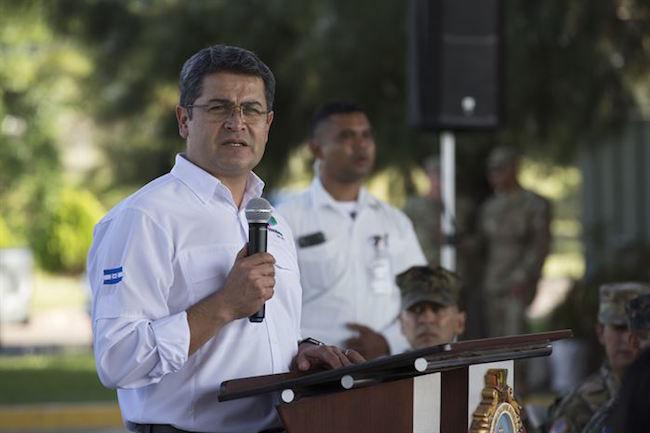 Right-wing President Juan Orlando Hernandez of Honduras speaks to the U.S. Marines in November 2016. (United States Marines Corps)