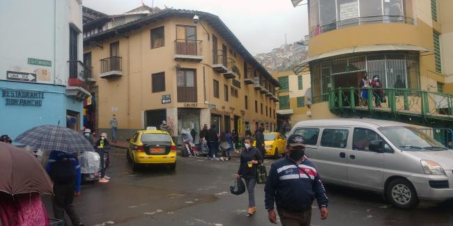 Busy streets in Quito, Ecuador are sites of persecution for Colombian refugees, Feb 2022 (Alana Ackerman)