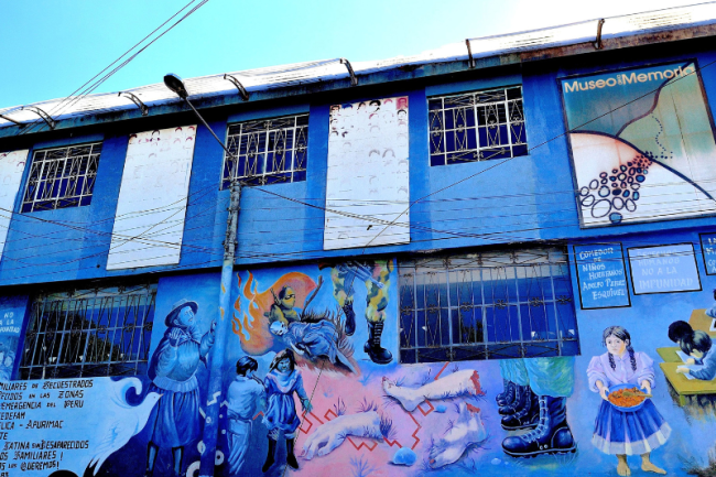 El edificio de la Asociación Nacional de Familiares de Secuestrados, Detenidos y Desaparecidos del Perú ( ANFASEP ), en Ayacucho. (Henrrymiller / CC BY - SA 4.0)