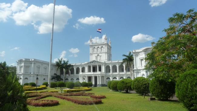 Palacio de los López en Asunción, Paraguay (Foto por Christian Van Der Henst S./Flickr)