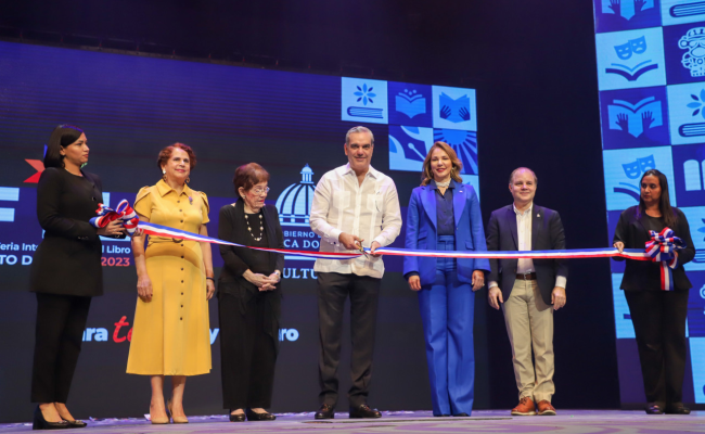 President Luis Abinader inaugurates the 2023 International Book Fair in Santo Domingo, August 2023. (PENELOPE VARGAS / PRESIDENCIA DE LA REPÚBLICA DOMINICANA)