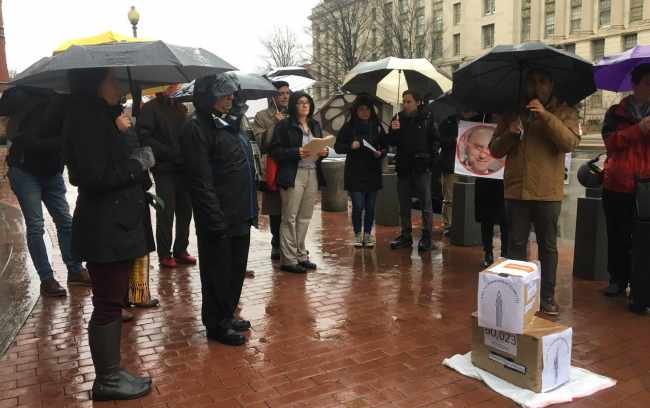 Members of the Call to Conscience Committee gather in protest around DC's Holocaust Museum on March 21 (Photo by Alina Duarte).