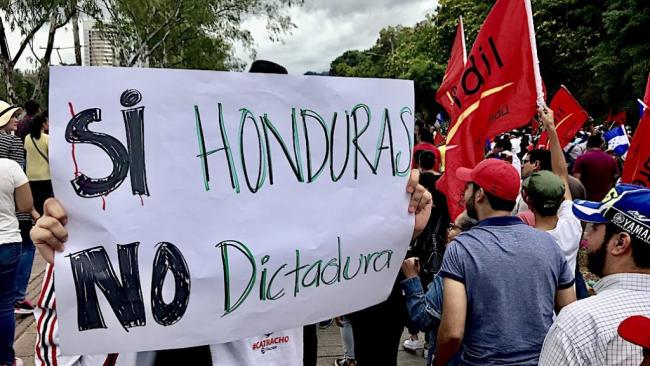 Honduras opposition protest in 2017 (Photo by Heather Gies)