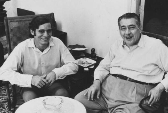 Cuban writers Manuel Pereira and José Lezama Lima in a poetry session in 1970. (Gabrish, Wikimedia Commons)
