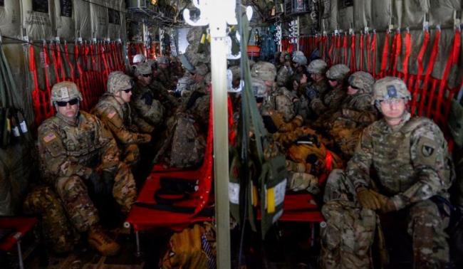U.S. soldiers deployed along the border (U.S. Air Force photo by Senior Airman Alexandra Minor) 
