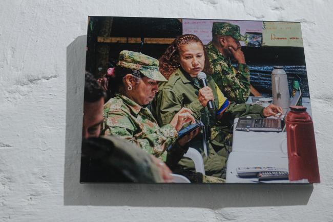 Photo of former FARC member Mireya Andrade before the peace agreement (Daniela Díaz)