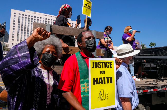 Black Lives Matter demonstrators protest the Biden administration's immigration policies in Los Angeles, September 21, 2021. (Ringo Chiu / Shutterstock)