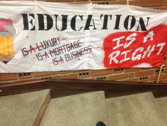 A banner written by the students of the Universidad de Antioquia, who kicked off the strike three months ago, before it went national. (Photo by Forrest Hylton)