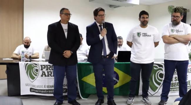 National convention of PROARMAS, Brazil’s largest gun rights lobbying group, March 28, 2022. (YouTube capture / "Convenção Nacional PROARMAS" / Marcos Pollon) 