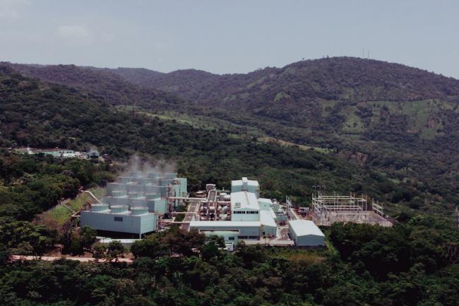 The Berlín Geothermal Plant in Usulután, El Salvador. (Carlos Barrera / El Faro)