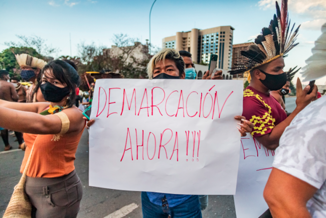 "Demarcación ahora!" Brasília, 14 de junha 2021. (Oliver Kornblihtt / Mídia NINJA / CC BY-NC 2.0)