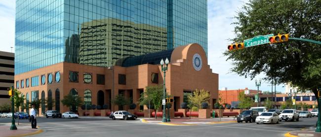The El Paso County Courthouse (254texascourthouses.net/ Leonard G. Lane)