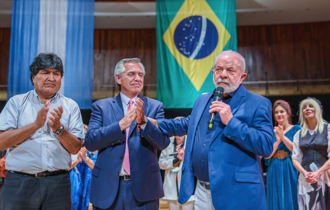 Evo Morales, Alberto Fernández y Lula da Silva en el cumbre de CELAC, Buenos Aires, el 23 de enero 2023. (Ricardo Stuckert / PR / CC BY 2.0)
