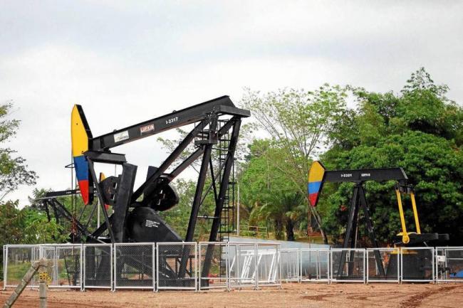 El petróleo es el producto principal de exportación de Colombia y los Estados Unidos el principal consumidor. Kioscovivevigital, Wikimedia Commons / CC BY-SA 4.0)