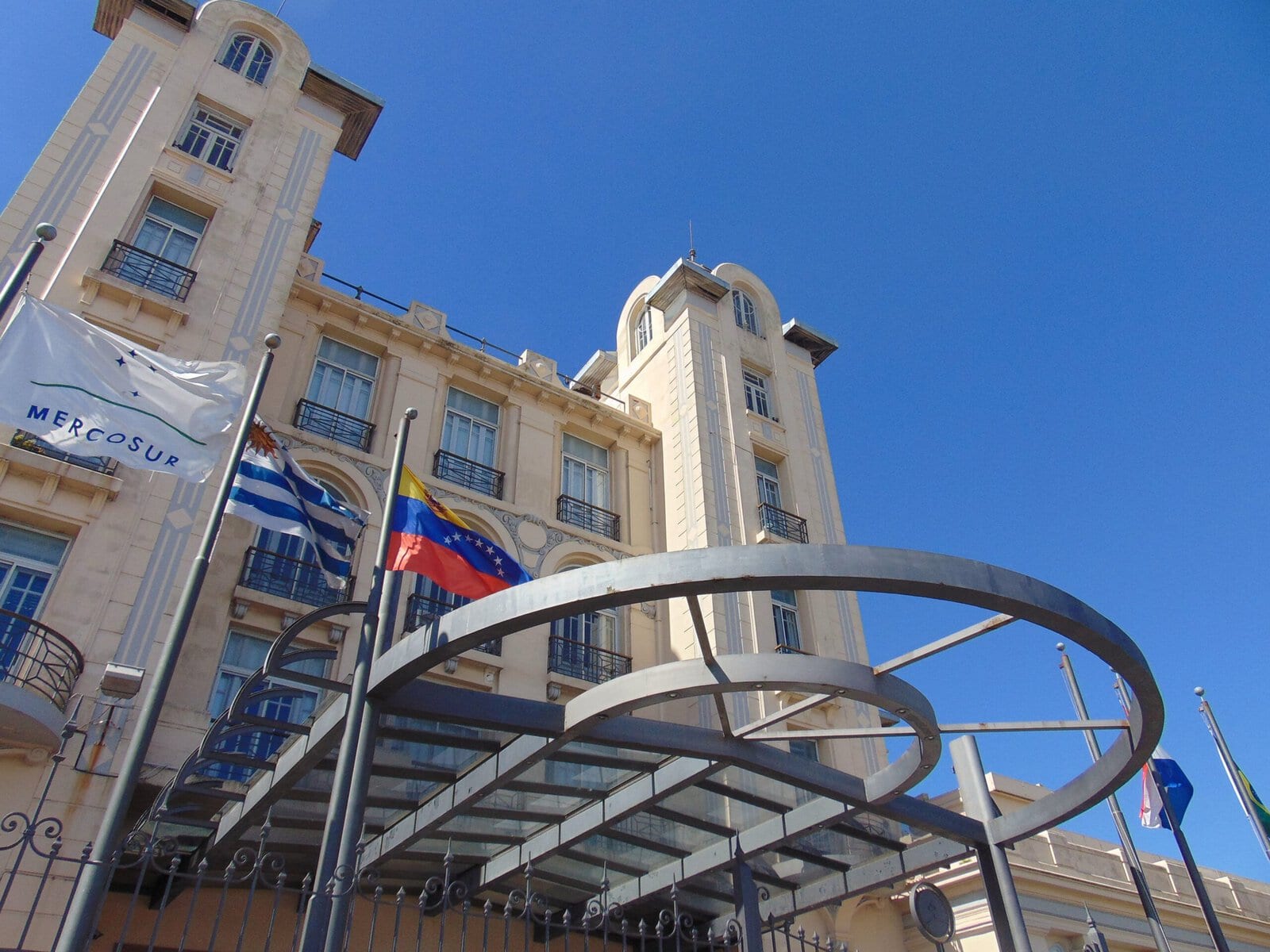 Progressives Build a Common Agenda in Montevideo